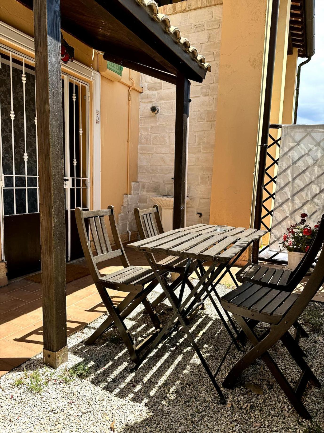 Agriturismo Le Grange Нумана Экстерьер фото